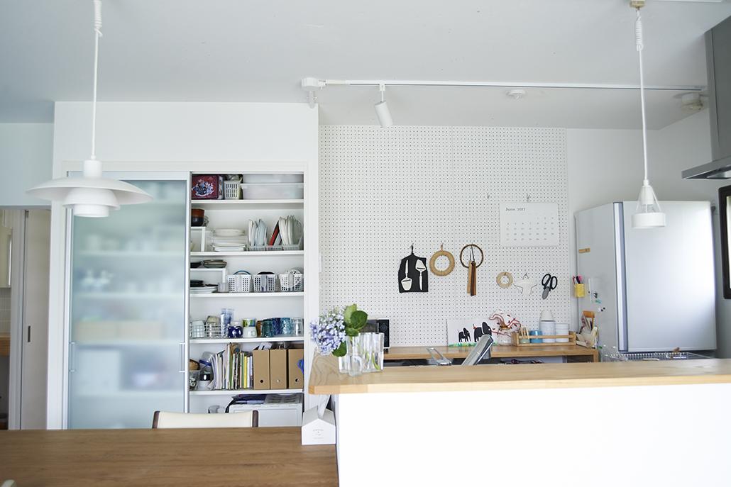 ホームズ 団地のなかの小学校