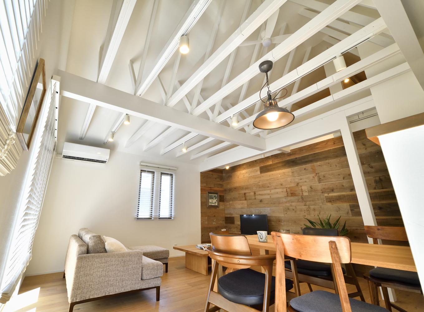 リビングダイニング