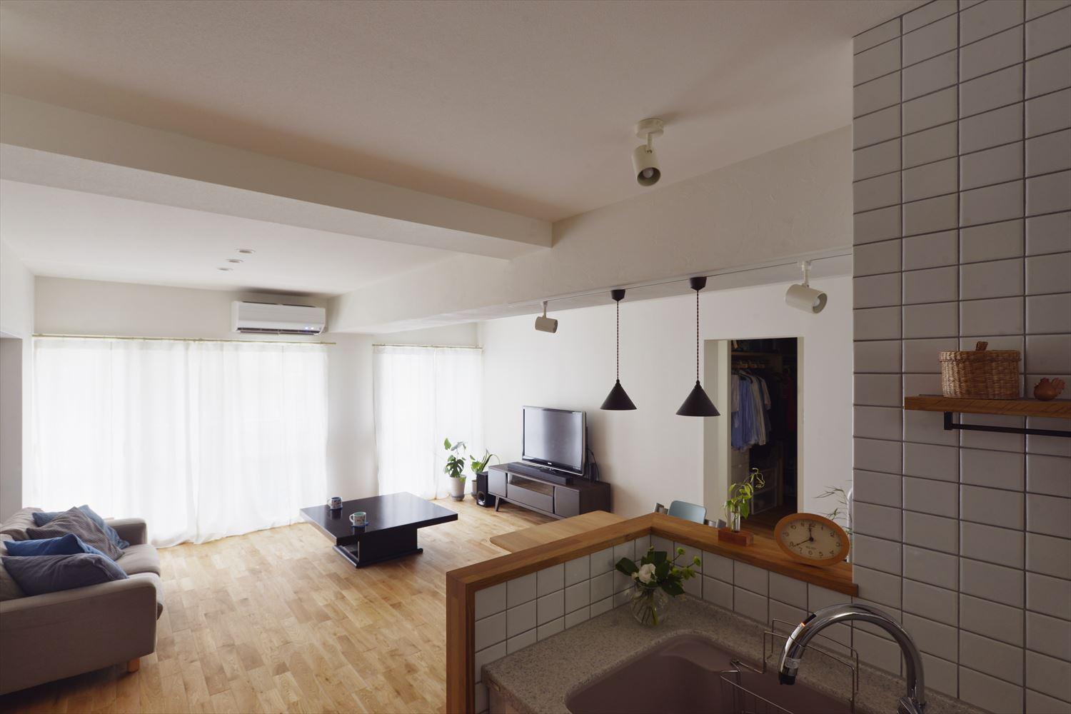 リビングダイニング