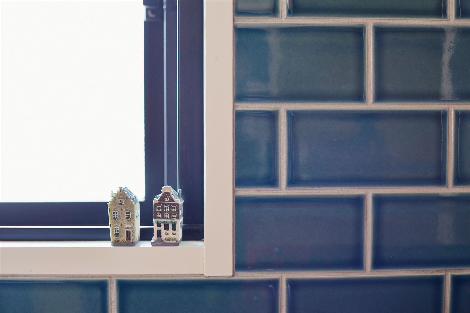 ご友人たちからとても評判が高かったというキッチンのタイル。
こちらも丁寧に吟味して選ばれた一品。