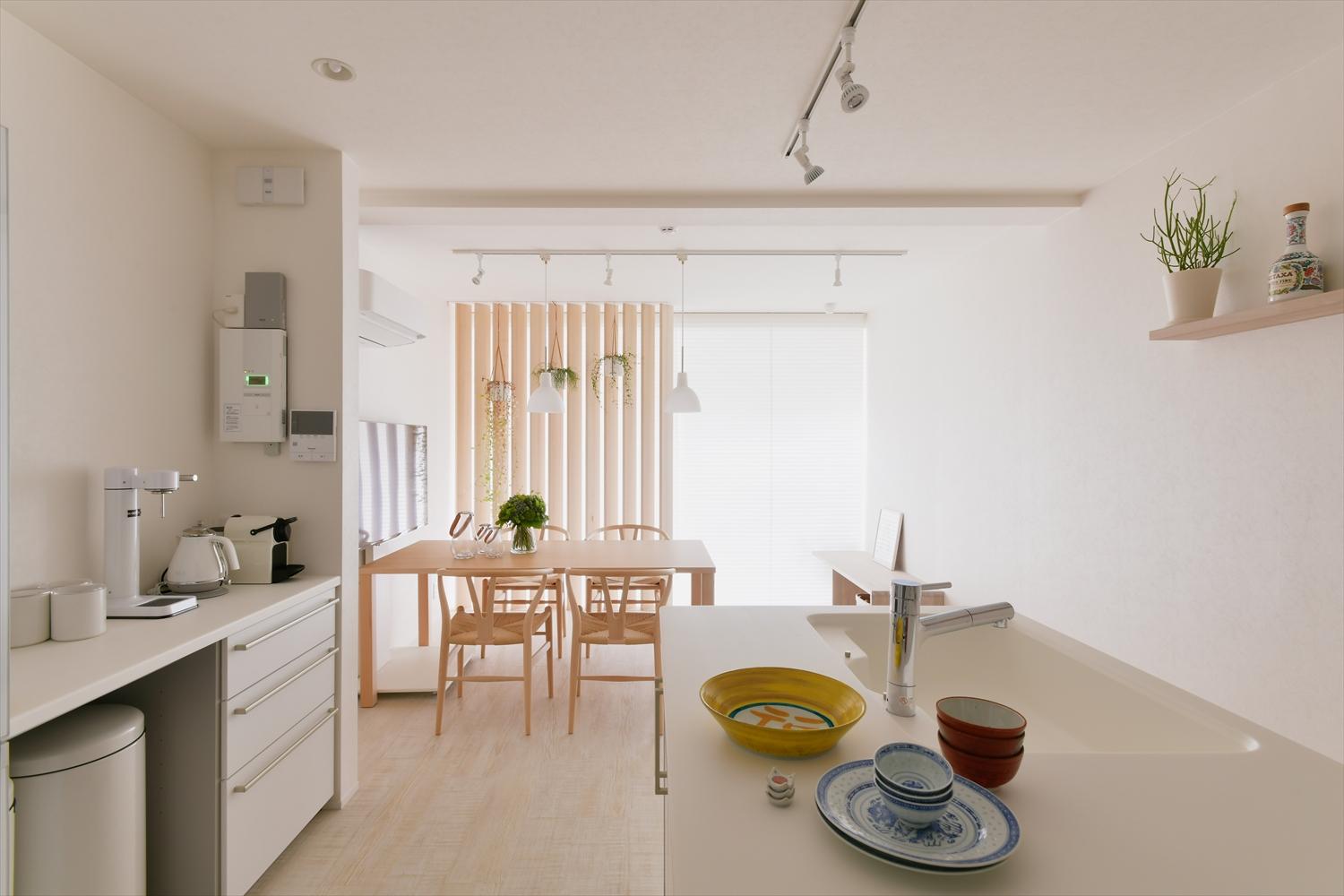 事務所として使っていた1階部分をお母様のためのキッチン・ダイニングスペースにリノベーション。