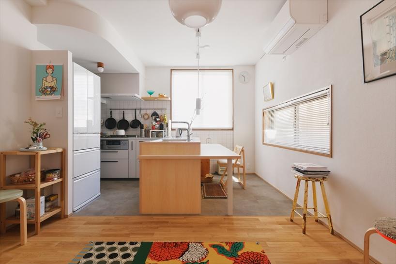 中古マンションをご自身で見つけられ、リノベーションのご相談にいらっしゃったKさん。部屋数よりも、お友達が集まれるような広いリビングを優先させたいとご希望でした。