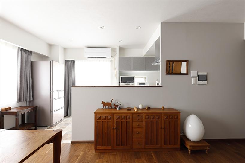 キッチンスペースが広くなったため、冷蔵庫の位置も変えることができ、ダイニングからも使いやすくなりました。