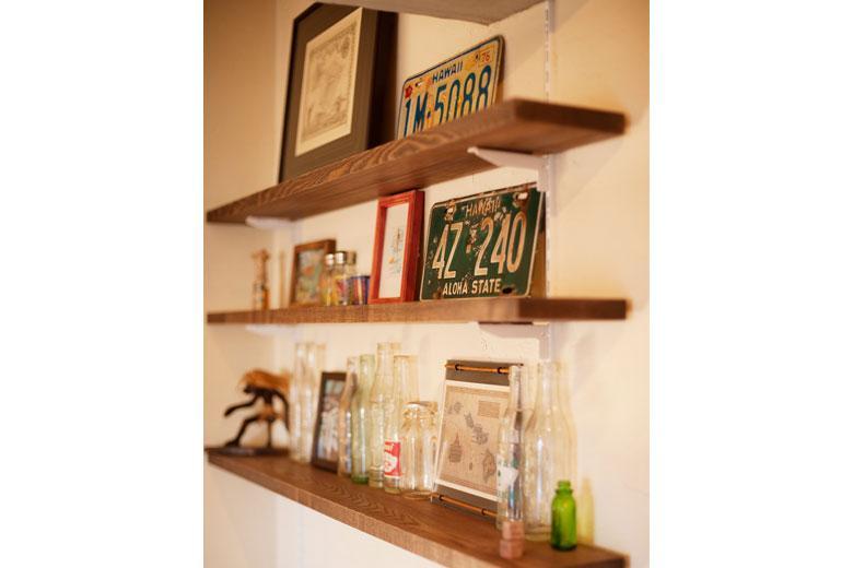 スタイル工房では自社で施工を行っております。見学会では大工さん手作りの造作家具などもご覧いただけます。