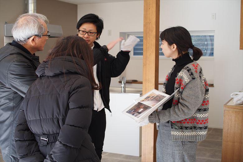 以前の現場見学会の様子