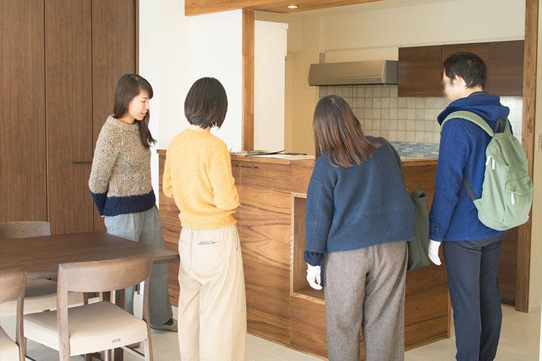 以前の現場見学会の様子