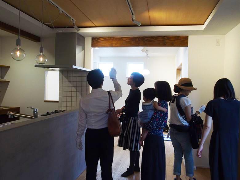 以前の現場見学会の様子