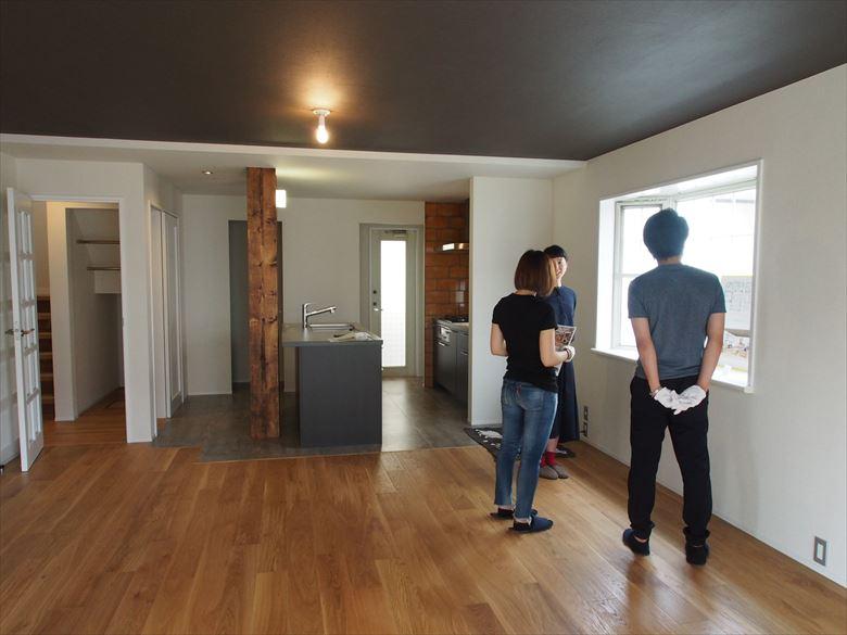 以前の現場見学会の様子