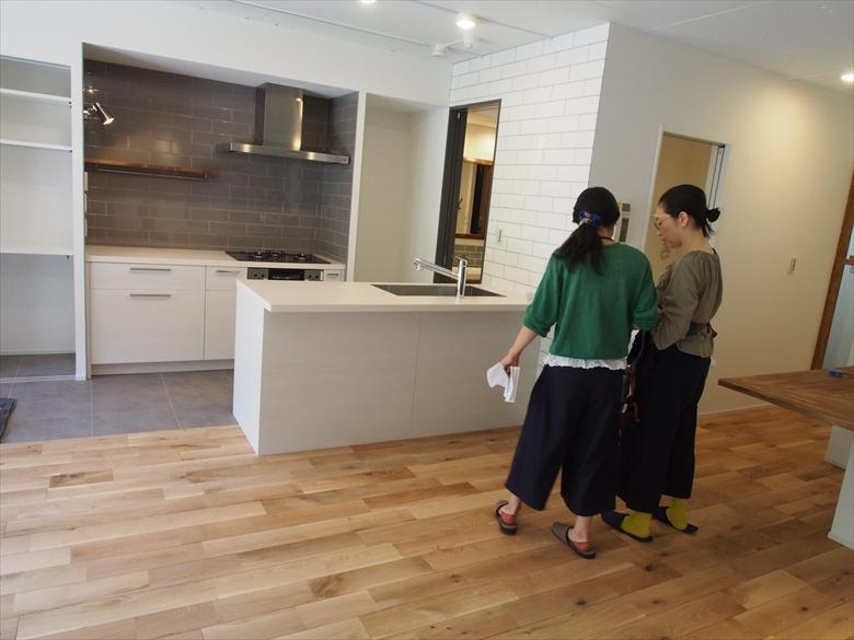 以前の現場見学会の様子