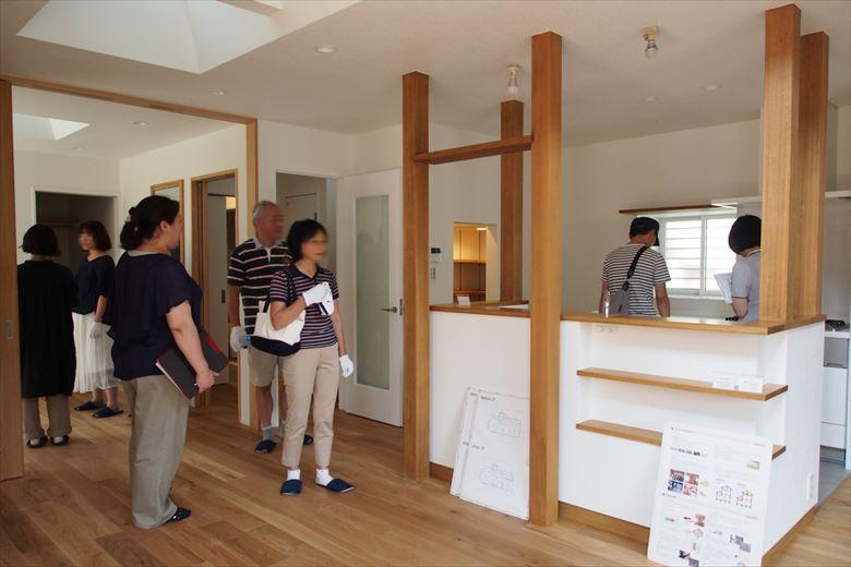 以前の現場見学会の様子