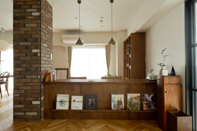 まるでカフェにあるような棚