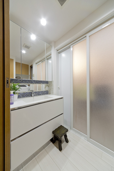 キャビネットにすっきり収納