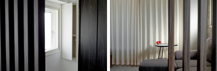 （写真左）ちょっとしたところにも収納を確保
（写真右）リビングとはダークブラウンの格子でゆるりと仕切りをつけました