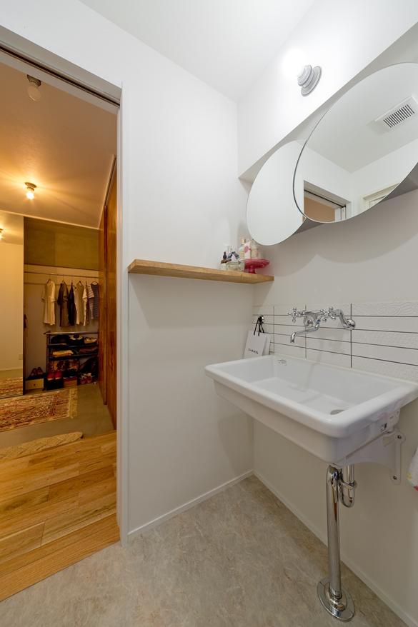 「私の好きな色を詰め込んで」のお風呂・洗面所・トイレ