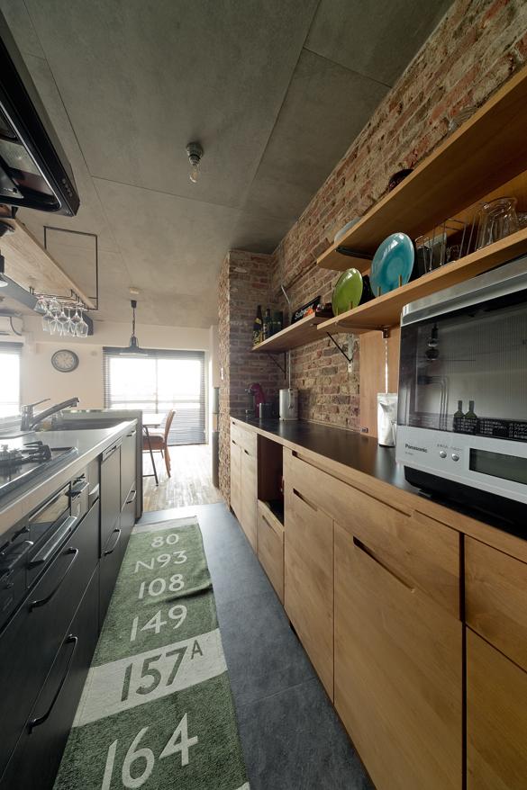 「ＮＹブルックリンスタイルリノベーション」のキッチン