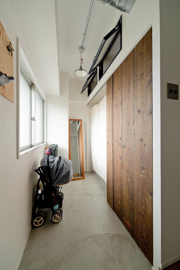 「光差し込むその先に」の玄関・土間