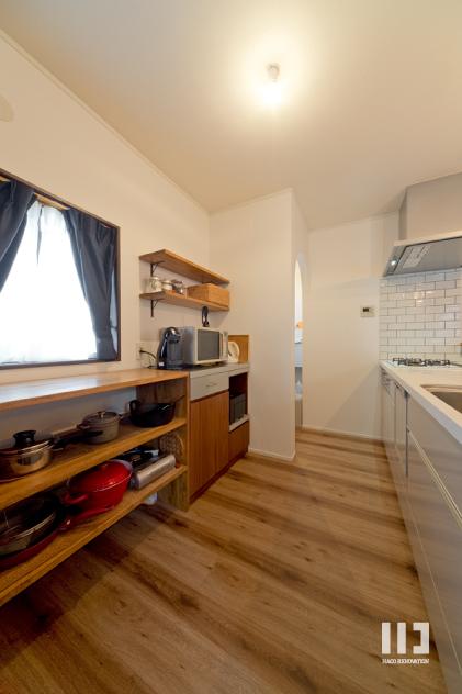 「リノベーションで都会中の静寂を」のキッチン