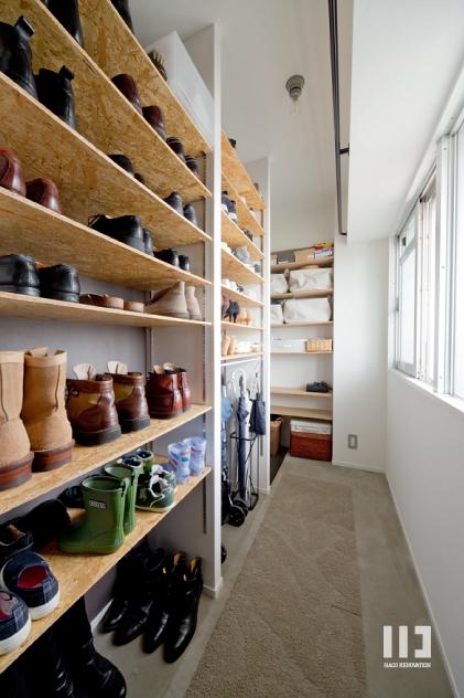 「光と家族をゆるく繋ぐ」の玄関・土間