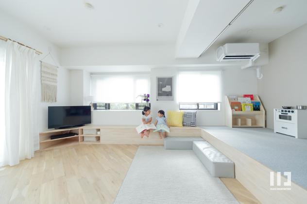 「やさしい色が心地良いスカンジナビアスタイル」のリビングダイニング