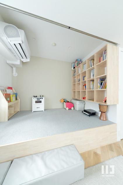 「やさしい色が心地良いスカンジナビアスタイル」のリビングダイニング