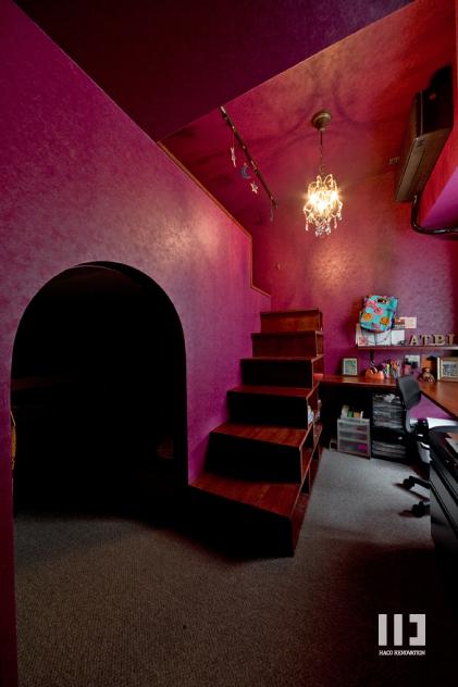 「世界を旅する家」の書斎