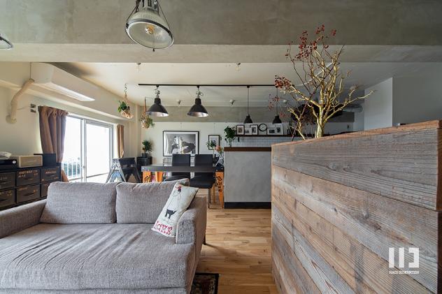 「海を望むリラックスヴィンテージ」のリビングダイニング