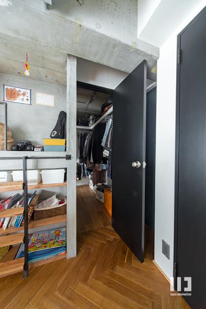 木とコンクリートの自然体な暮らし