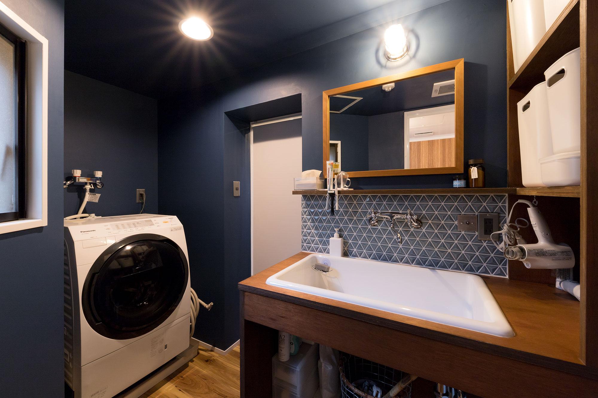 「すきなモノに囲まれて 趣味を楽しむ住まい」のお風呂・洗面所・トイレ