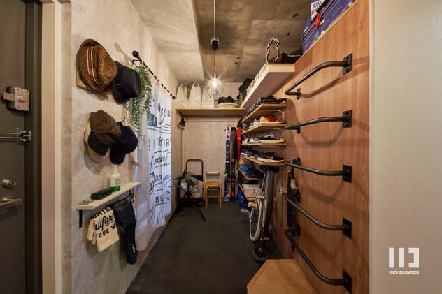 「ヒトのイドコロ・モノのイドコロ」の玄関・土間