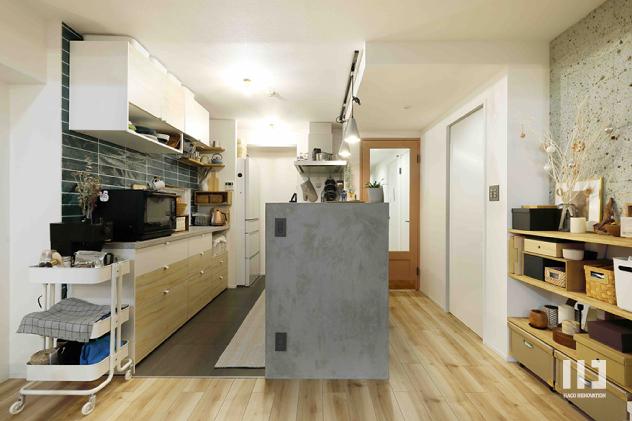 「やさしい色に包まれたなら」のキッチン