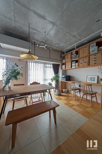 「自然体で気持ち良いおうち」のダイニング＆ワークスペース