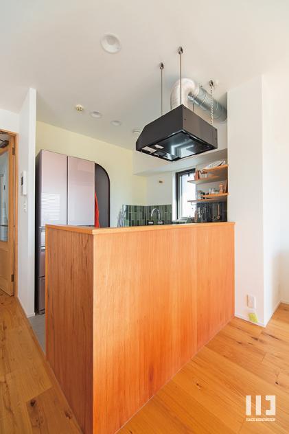 「THE HYGGE」のキッチン