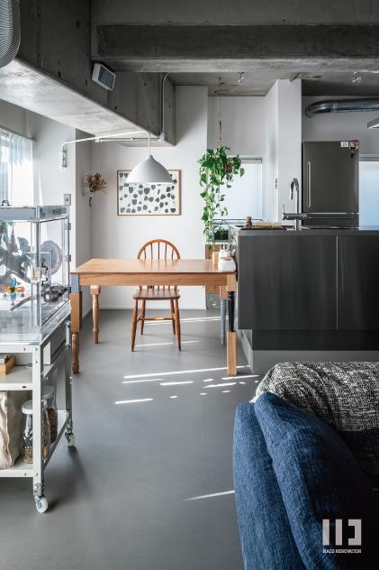 「アンニュイな空模様」のダイニング