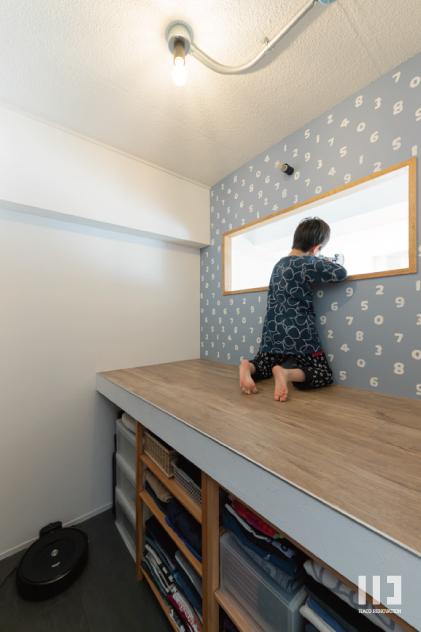 「イロとカタチを紡ぐ」のロフト収納