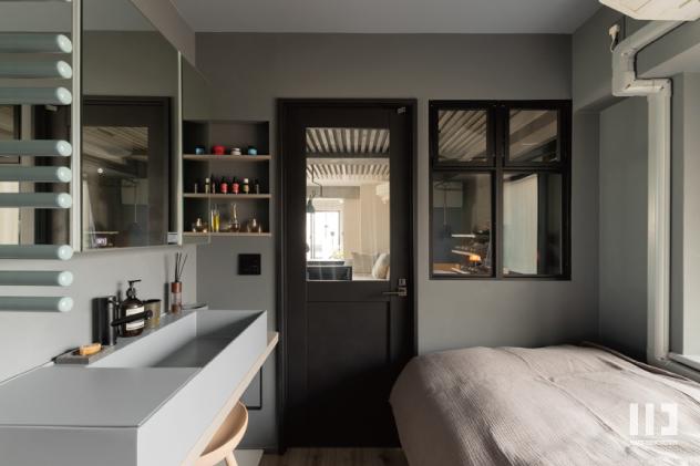 「tiny utopia」の寝室・洗面