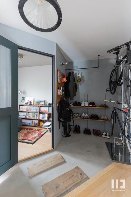 「frame」の玄関・土間