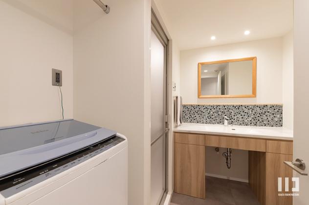 「愛着が巡る暮らし」のお風呂・洗面