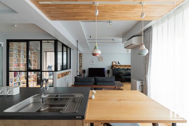 「ツナガル家」のリビングダイニング