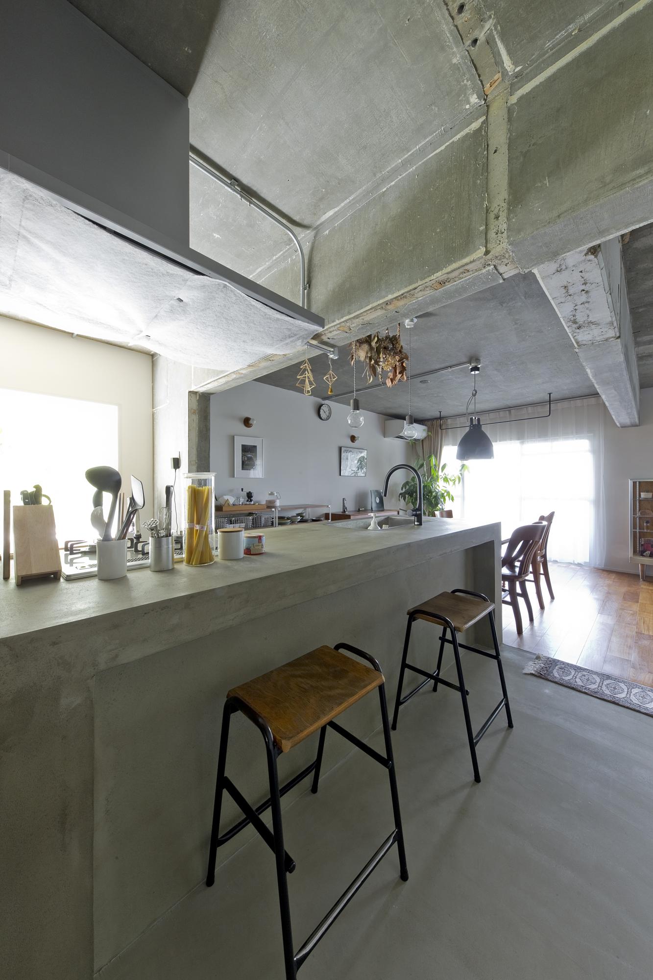 「余白」のキッチンカウンター