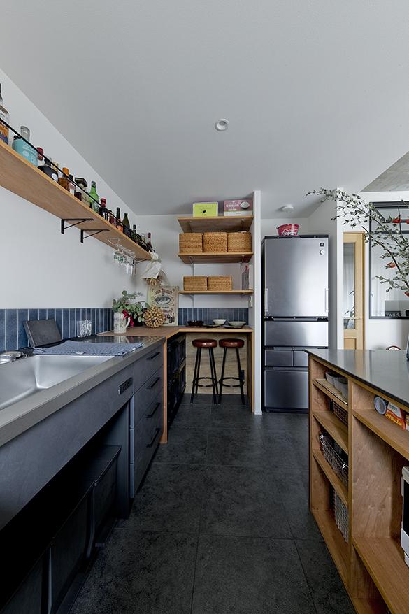 「Come visit!」のキッチン