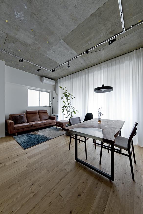 「Come visit!」のリビングダイニング