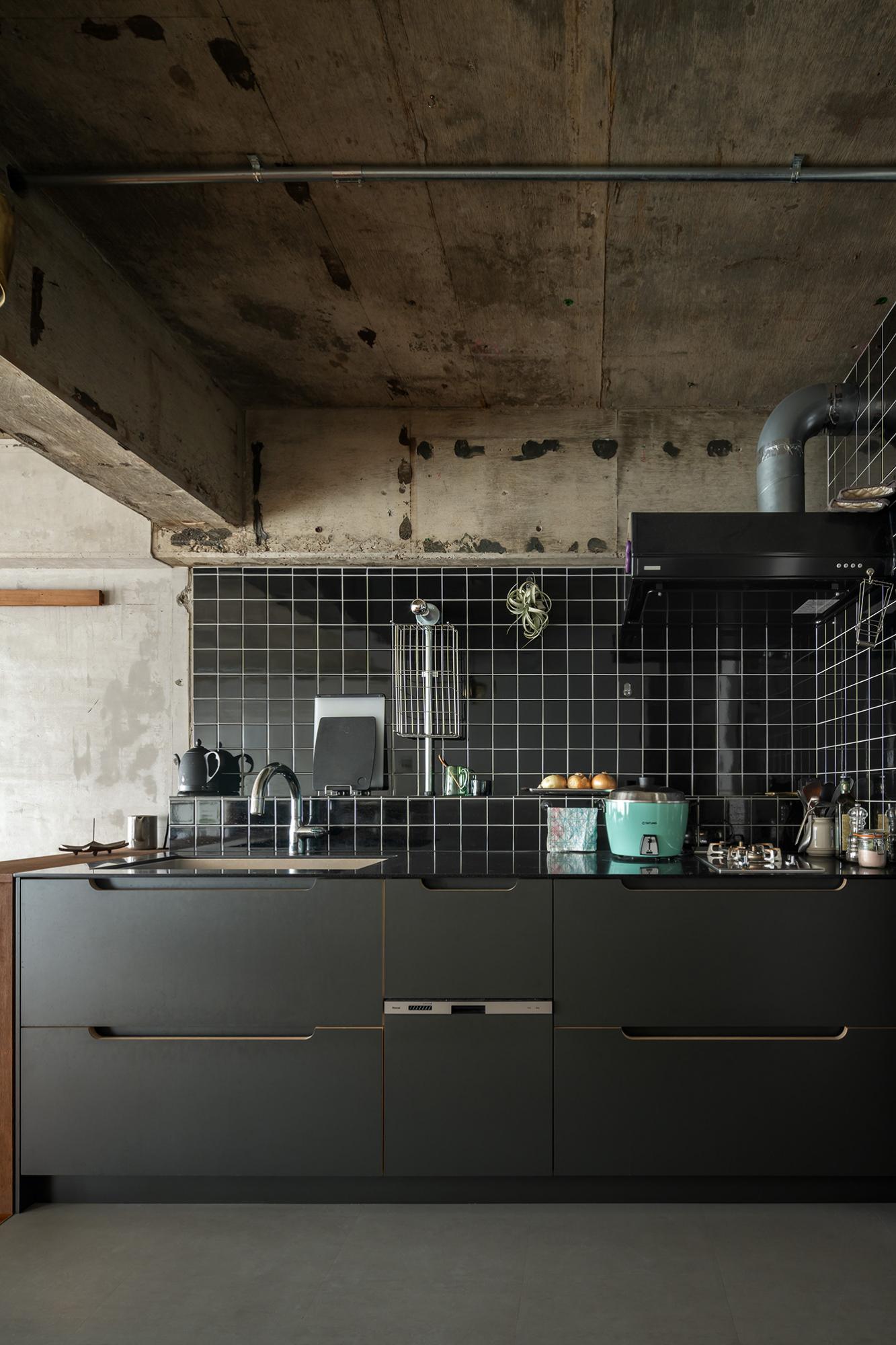 「陰翳礼讃」のキッチン