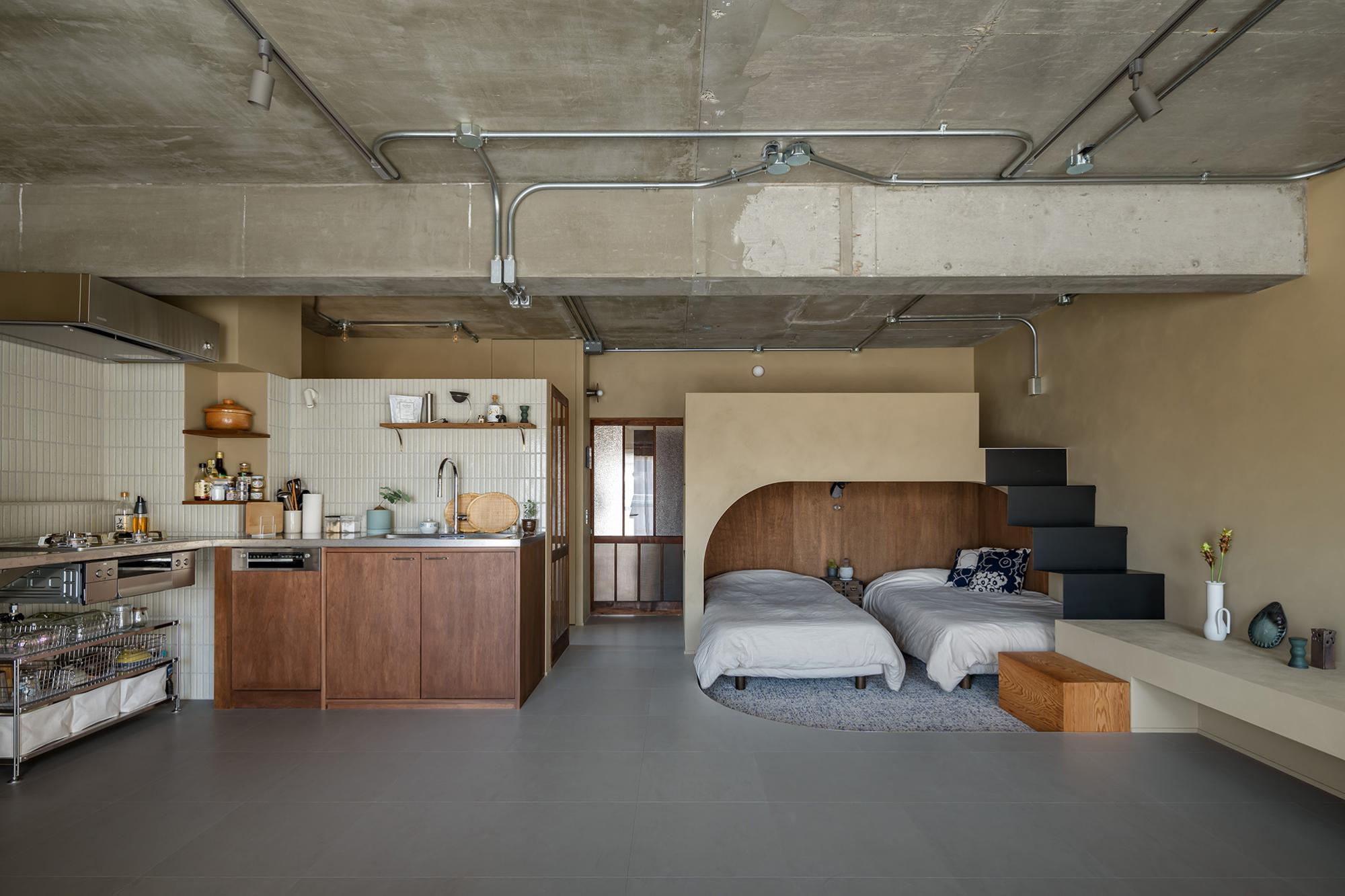 「遊郭建具と暮らす」のLDK＆ベッドスペース