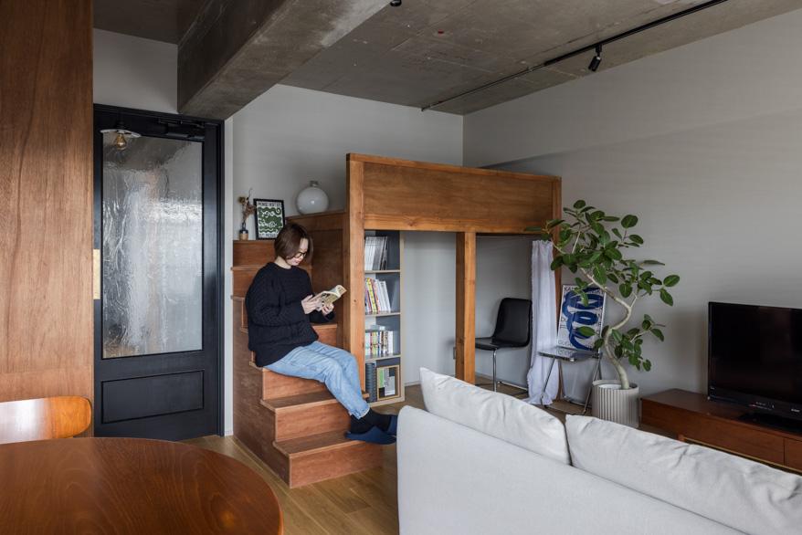 「それぞれの基地」のリビングロフト