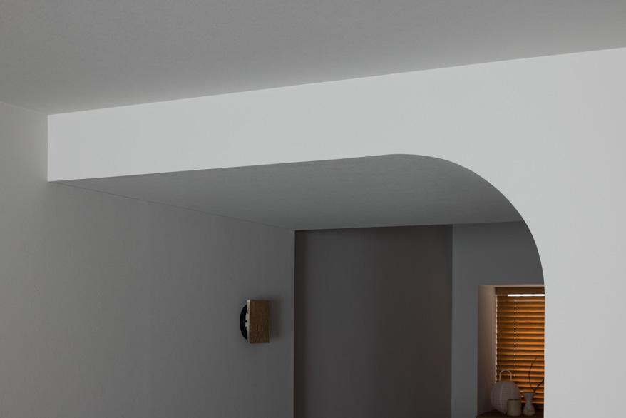 「まるく つつまれて」のアール天井