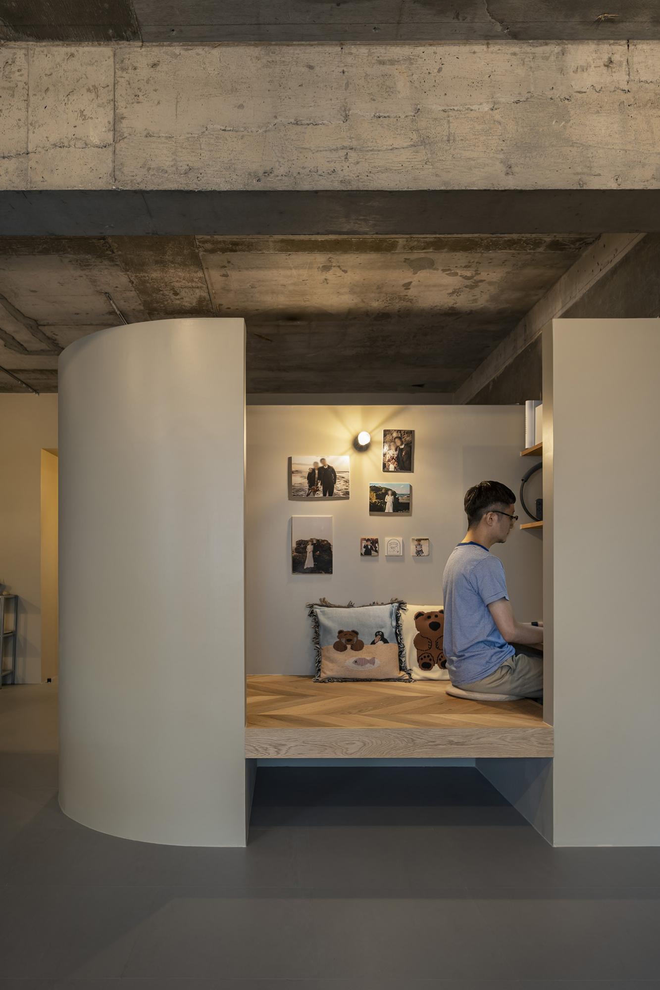 「アールの向こう側」のヌック