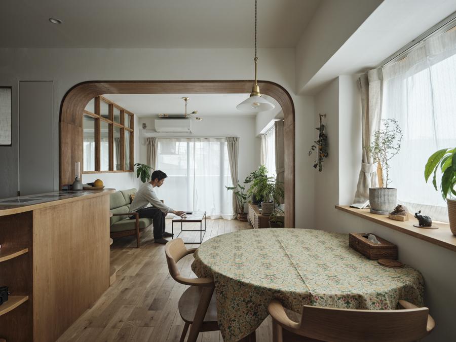 「透明な境界」のダイニング