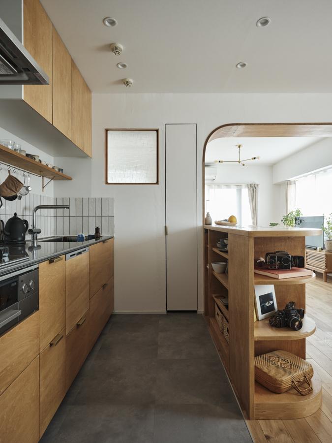 「透明な境界」のキッチン