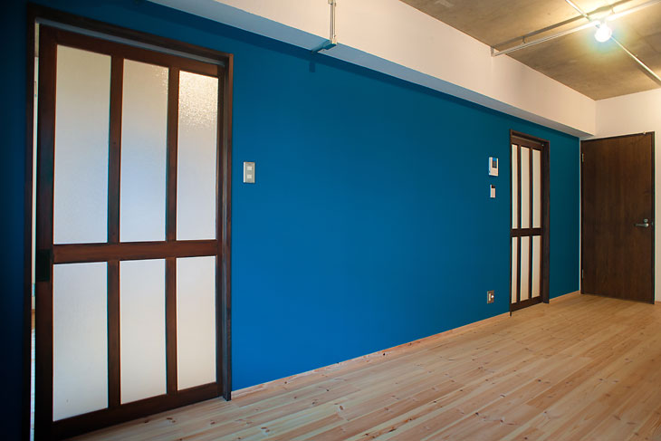 「受け継がれる魅力」のリビングダイニング