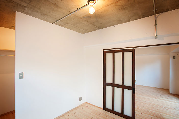 「受け継がれる魅力」のリビングダイニング